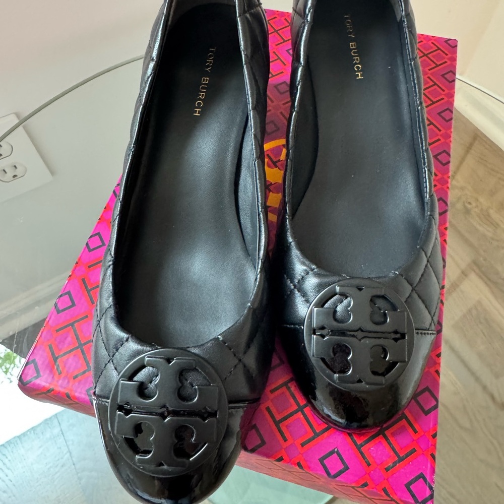 Tory Burch Chelsea 50mm Quilted Pump Like New